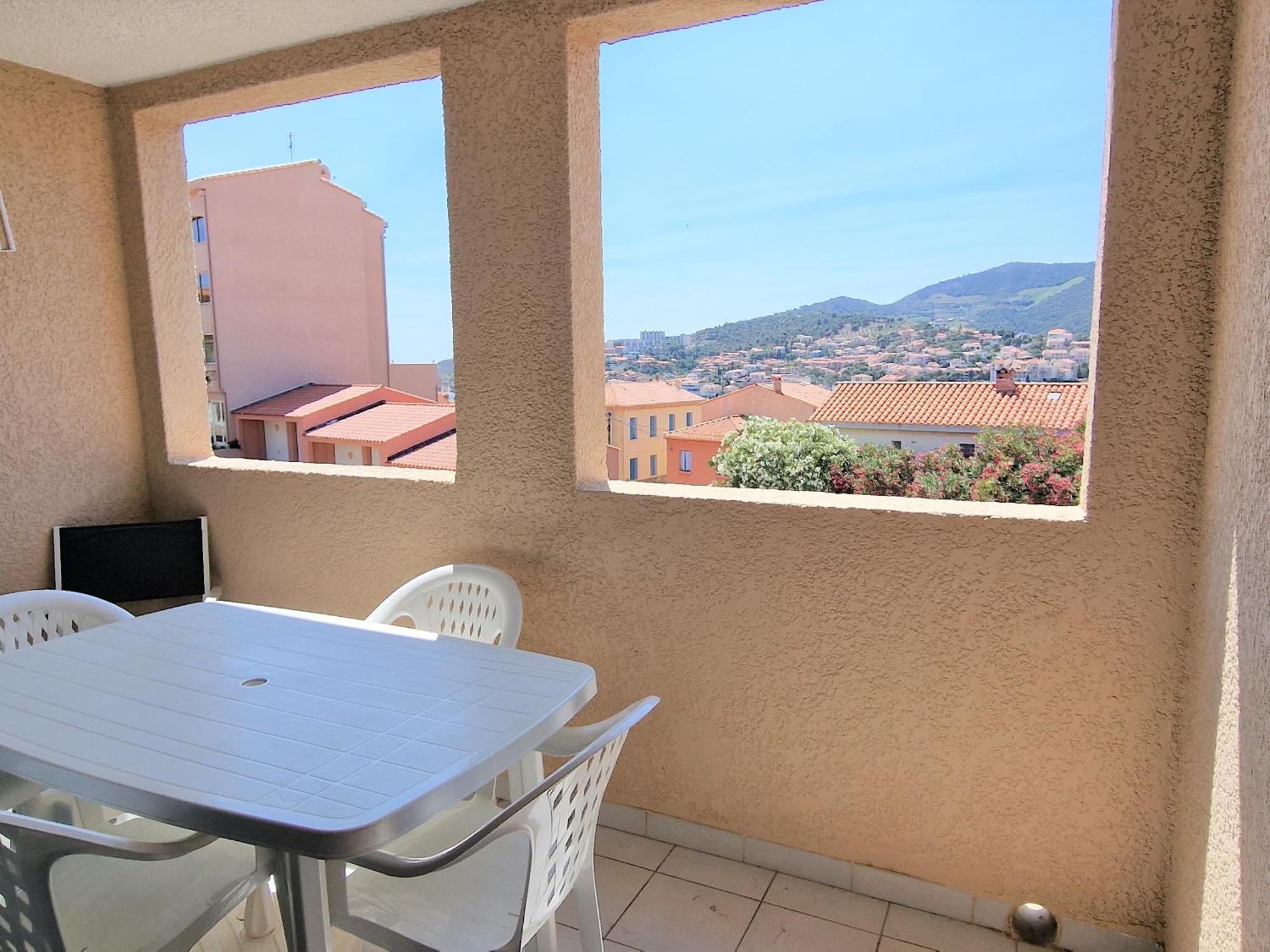 Banyuls-Sur-Mer: T2 Avec Terrasse Couverte Et Parking Privatif - Fr-1-309-146 Kültér fotó